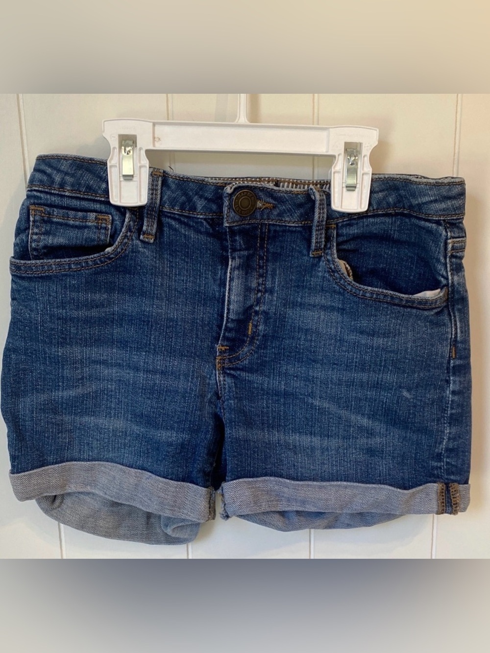 GapKids medium size 12 wash denim shorts with a cuffed hem